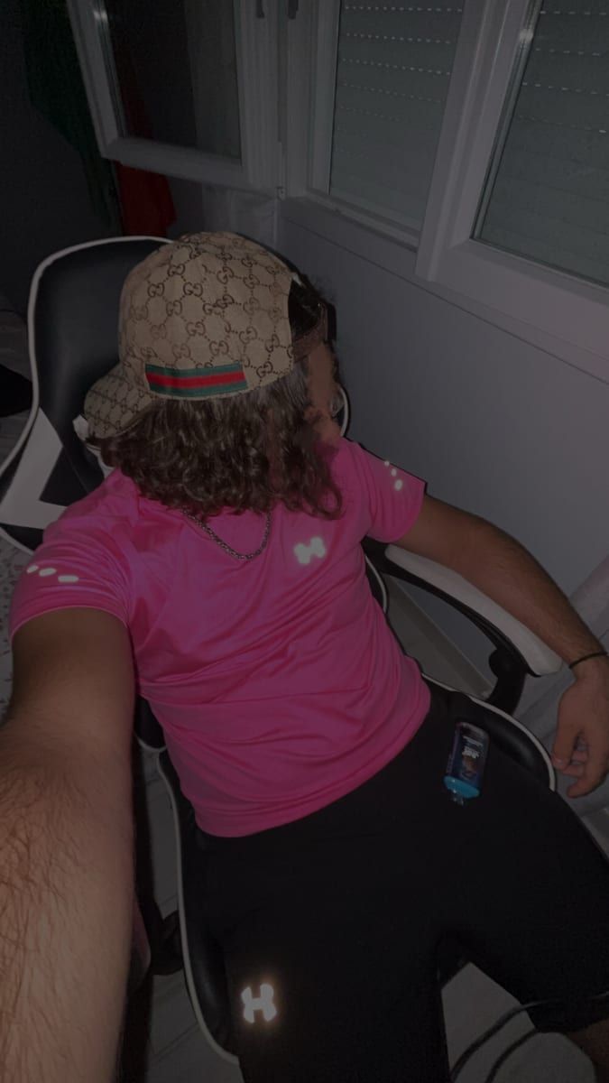 Profil de Cenzo